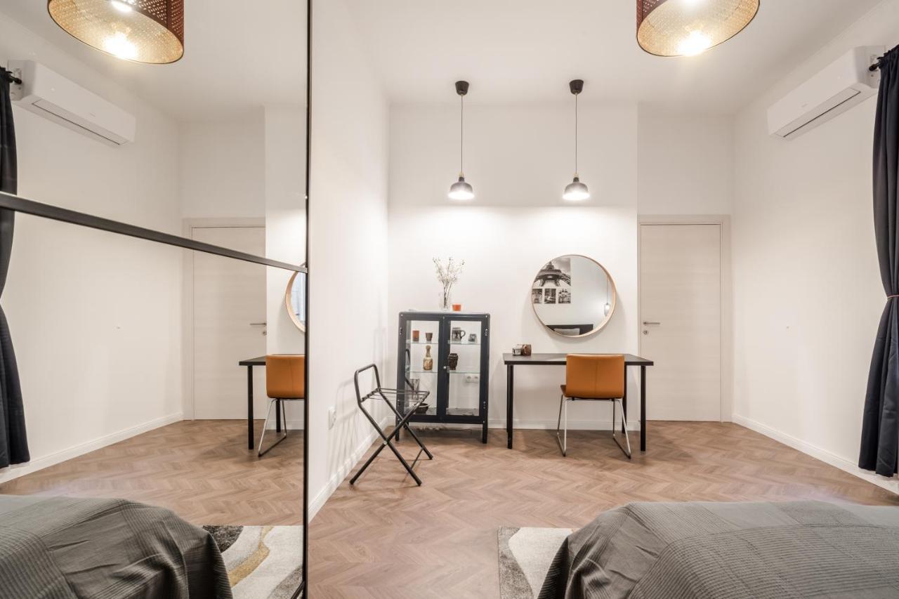 Bpr Sirius Suite With A/C Budapest Eksteriør billede